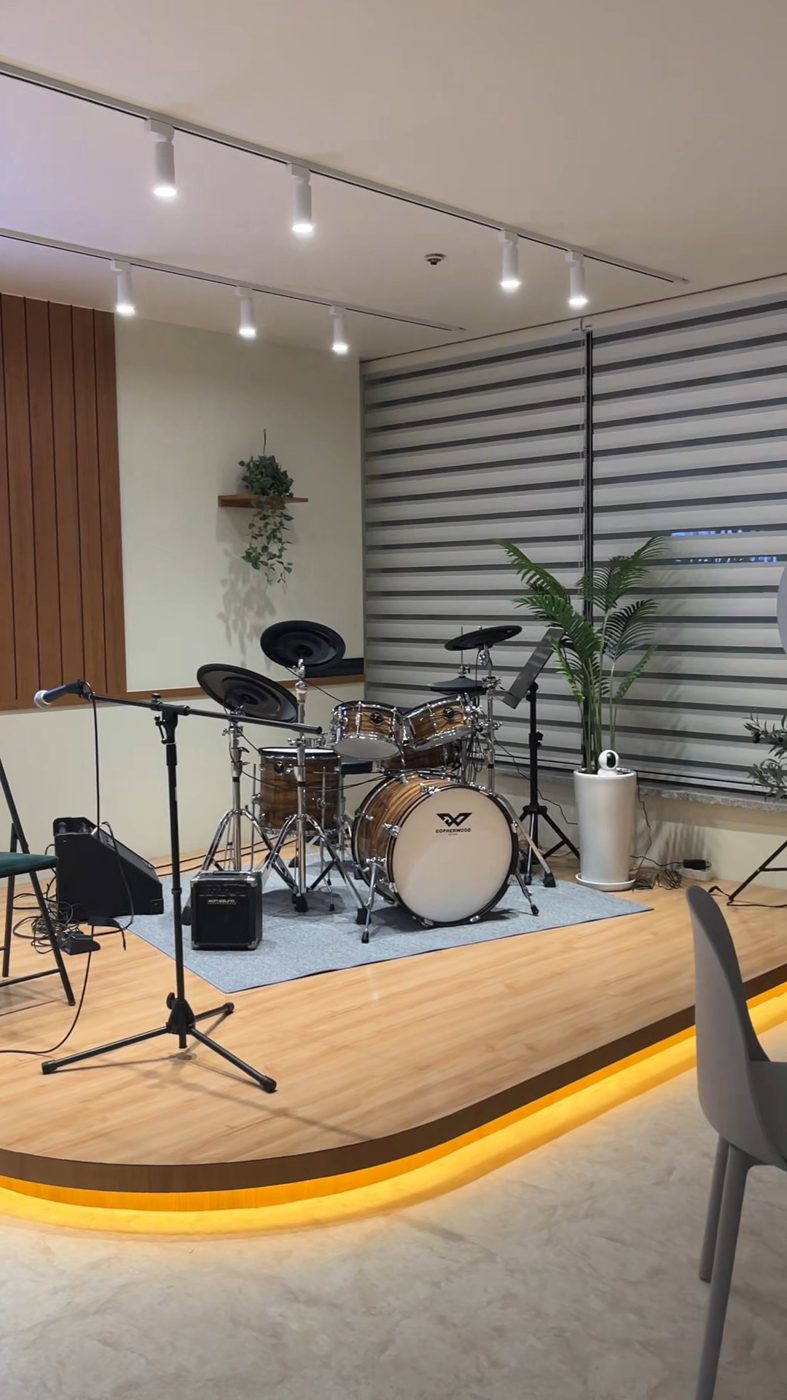 YM MUSIC 스테이지